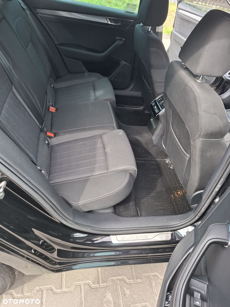 Skoda Superb 2.0 TSI L&K DSG - 11