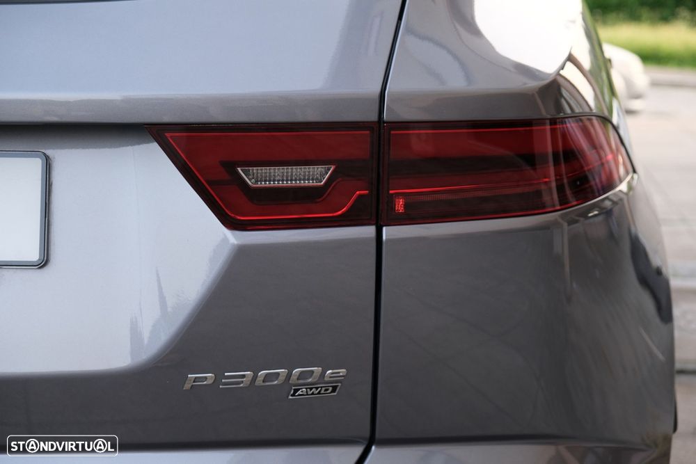 Jaguar E-Pace 1.5 P300e R-Dynamic S AWD Aut. - 42