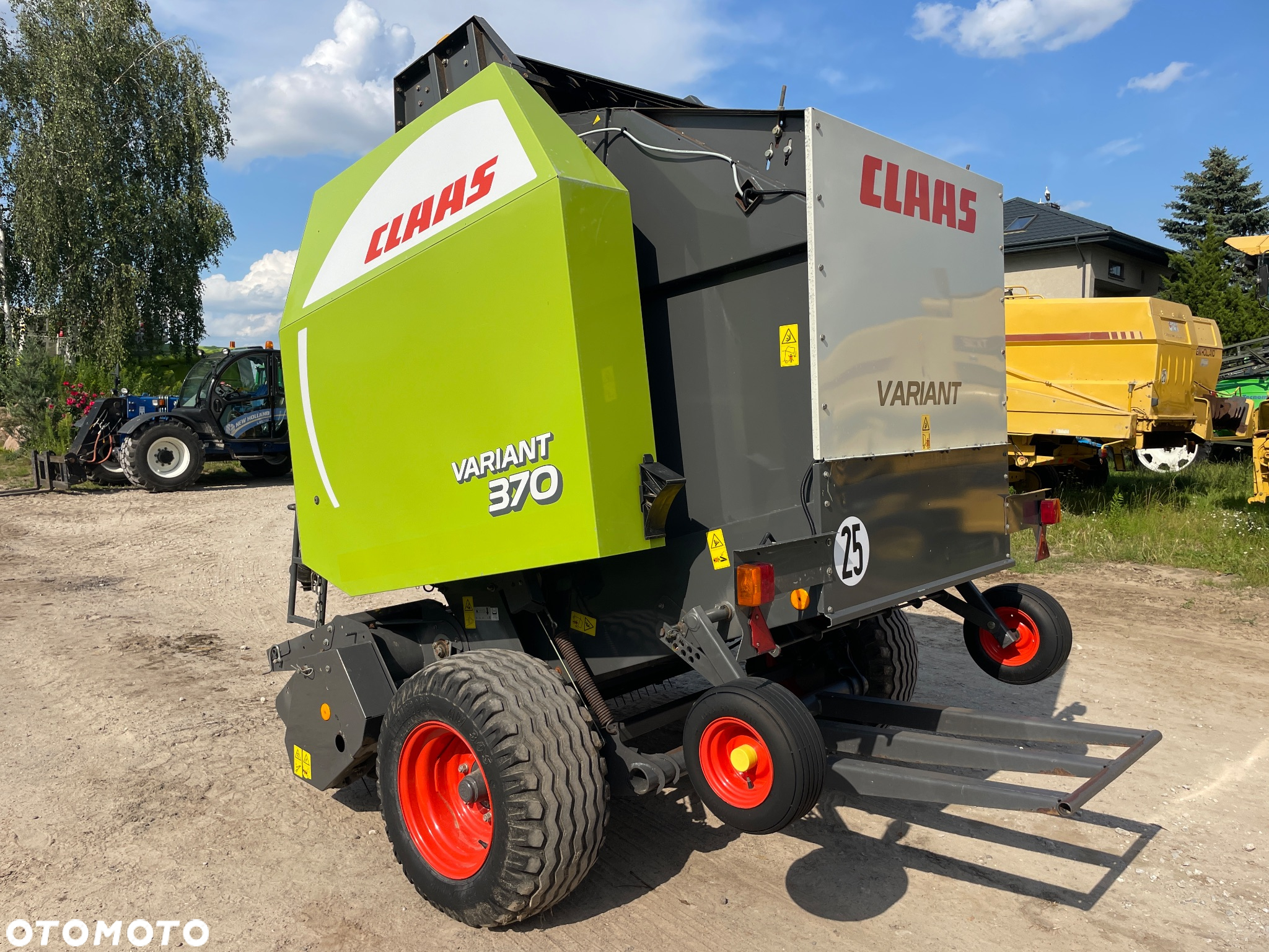 Claas Variant 370 - 8