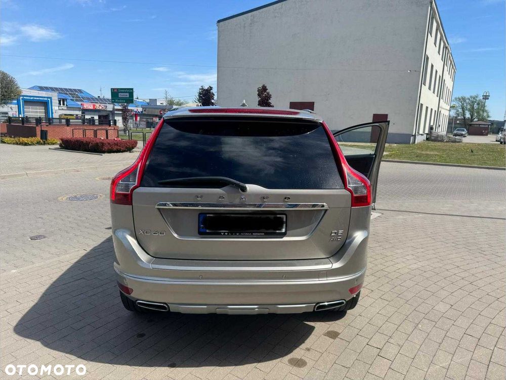 Volvo XC 60 - 4
