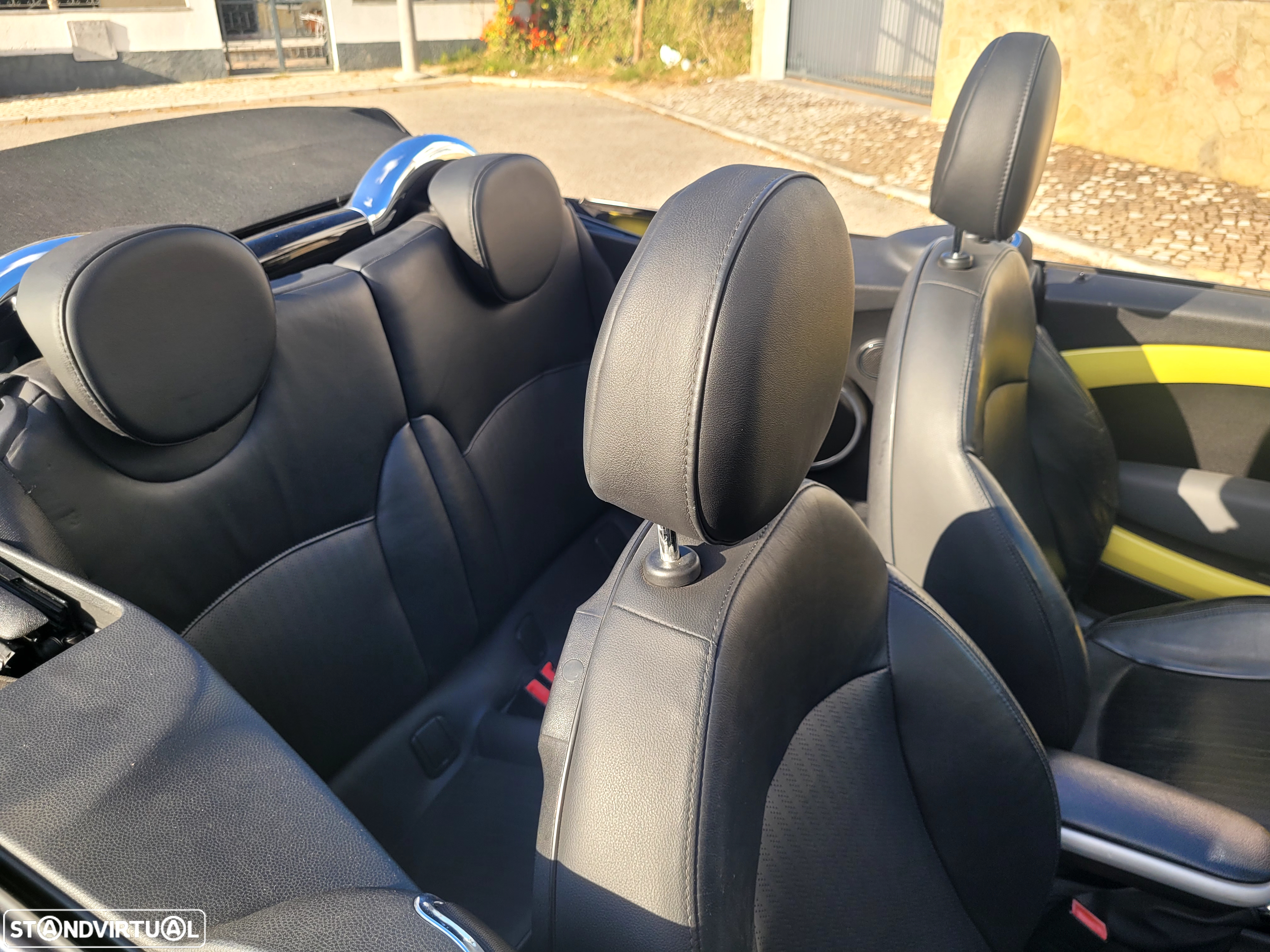 MINI Cabrio Cooper Auto. - 11