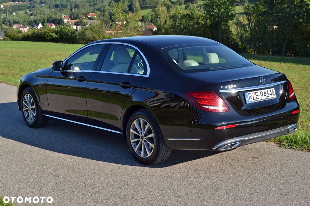 Mercedes-Benz Klasa E 200 d 9G-TRONIC Avantgarde - 11