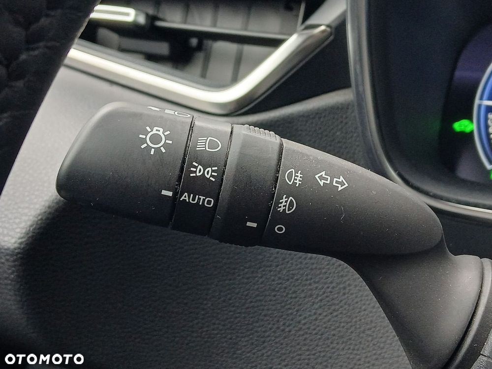 Toyota Corolla 1.8 Hybrid Style - 31