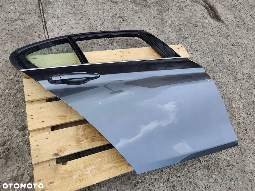 bmw f30 tylne prawe drzwi b39 - 2