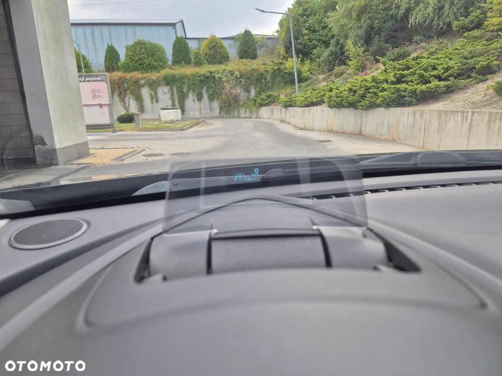Mazda CX-3 SKYACTIV-G 120 FWD Kizoku Intense - 32
