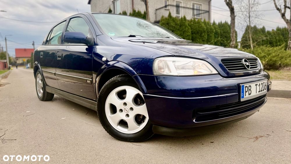 Opel Astra - 12