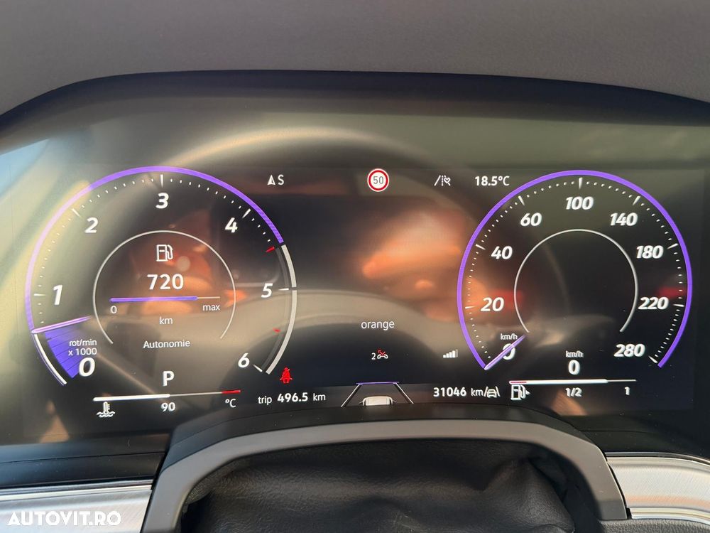 Volkswagen Touareg V6 TDI 4MOTION Elegance - 10