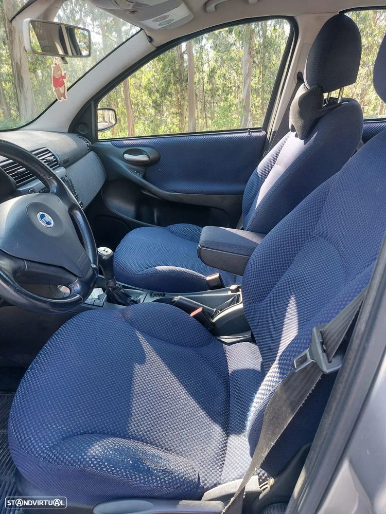 Fiat Stilo Multiwagon MW 1.9 JTD Dynamic - 23