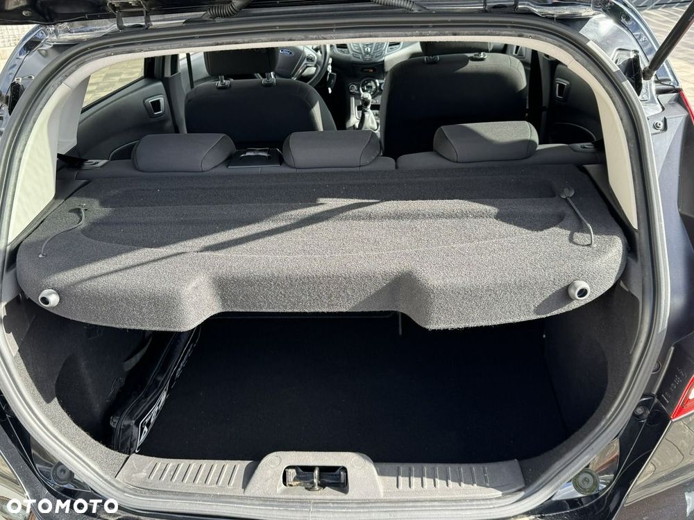 Ford Fiesta - 13