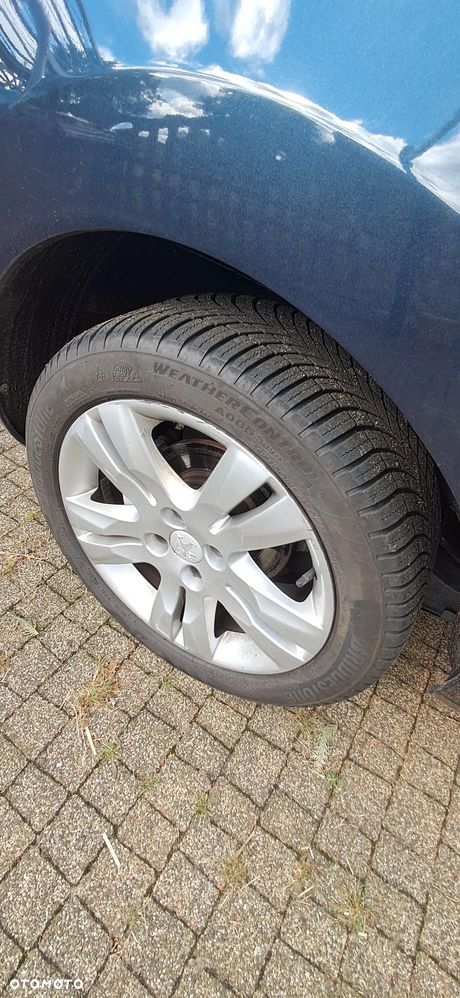 Peugeot 5008 2.0 HDi Allure 7os - 8
