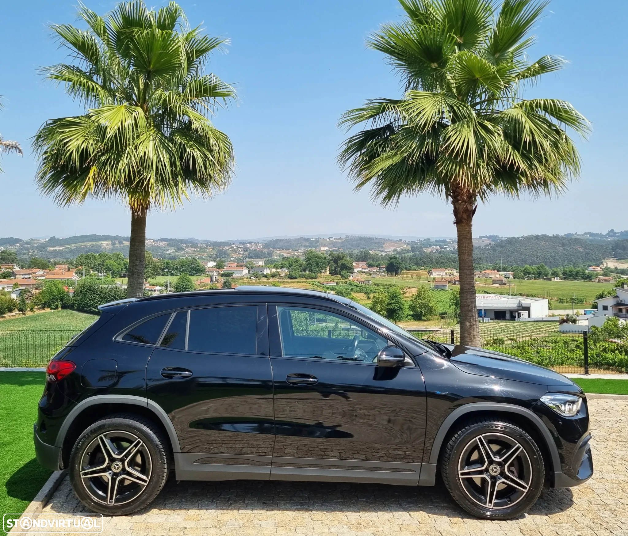Mercedes-Benz GLA 250 e AMG Line - 16