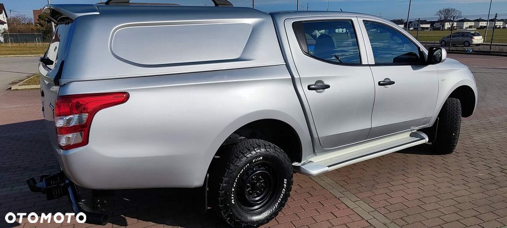 Mitsubishi L200 Pick Up 4x4 S&S Double Cab Basis - 13