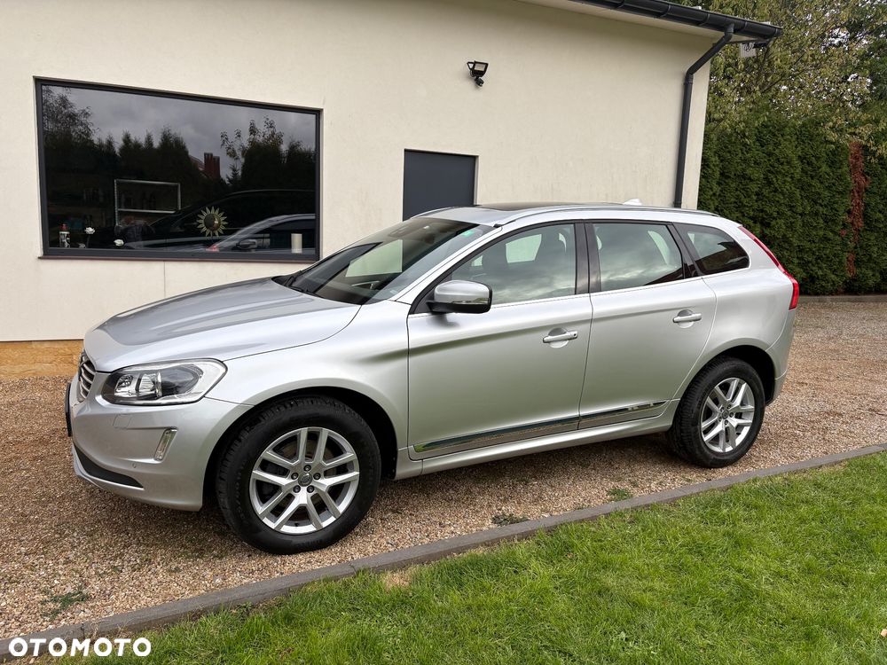 Volvo XC 60 D4 Geartronic Summum - 8