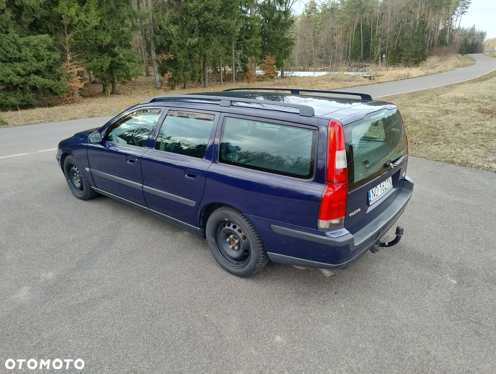 Volvo V70 2.5T - 22