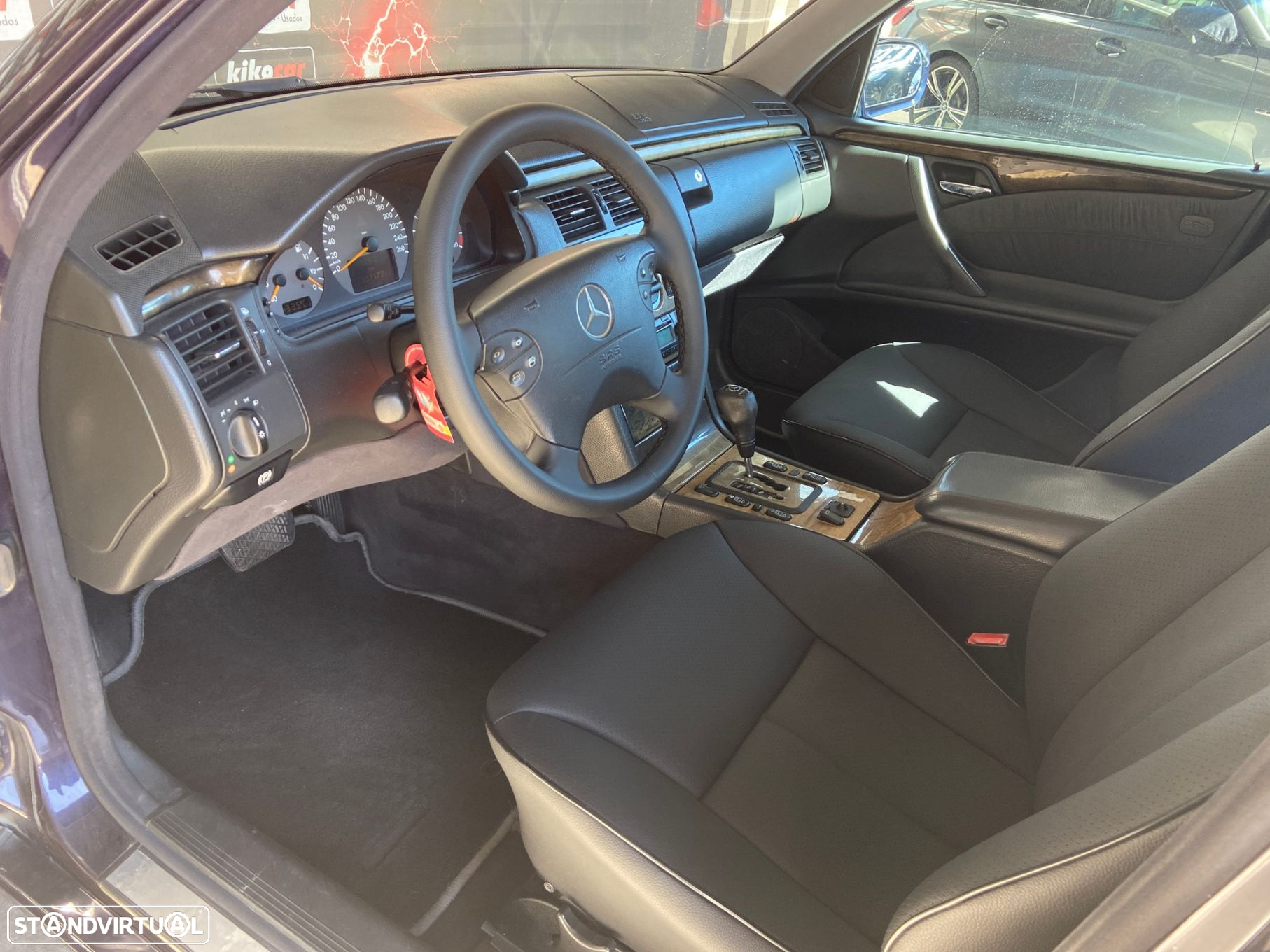 Mercedes-Benz E 250 - 8