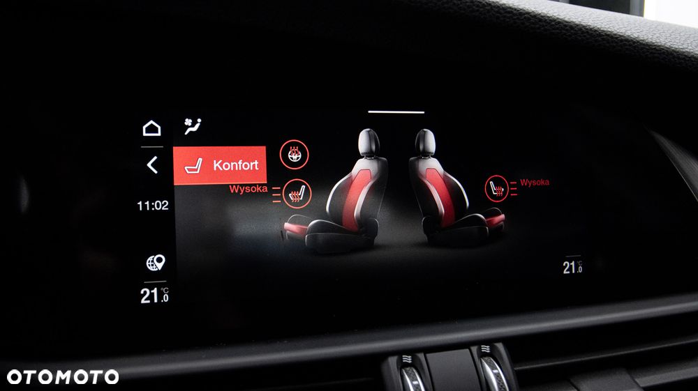 Alfa Romeo Giulia 2.0 Turbo Veloce - 32