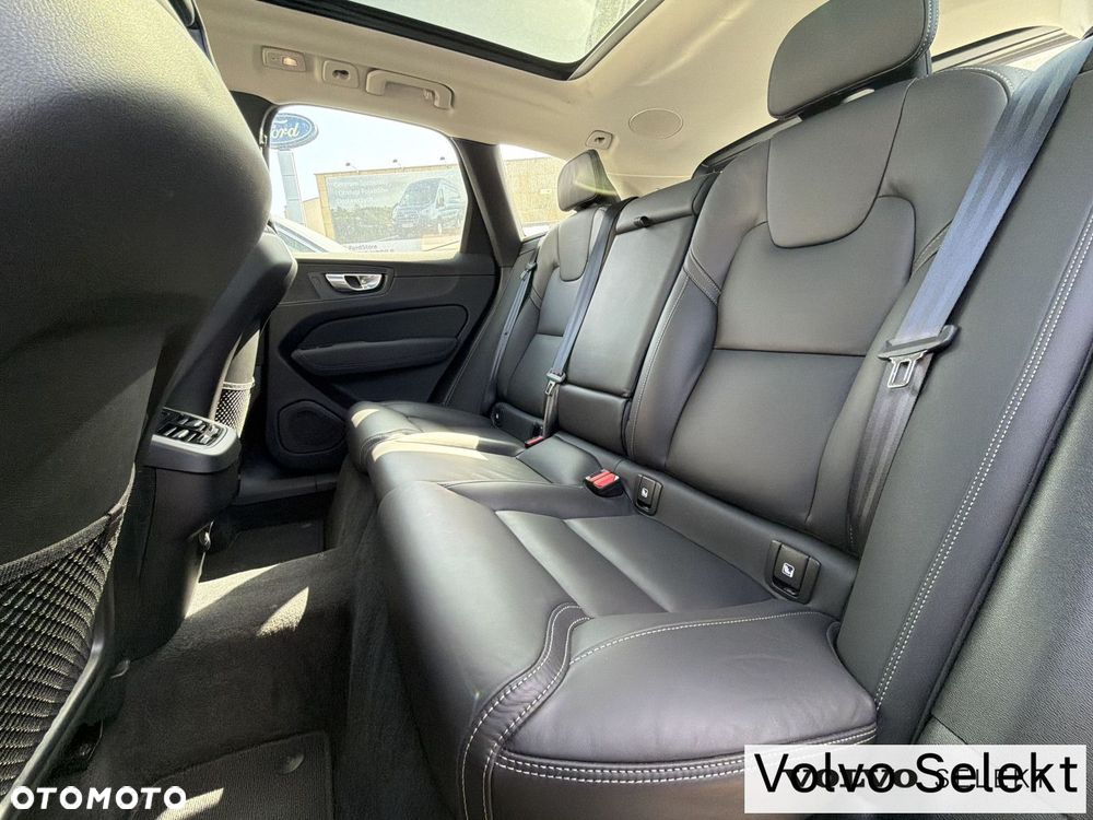 Volvo XC 60 - 13