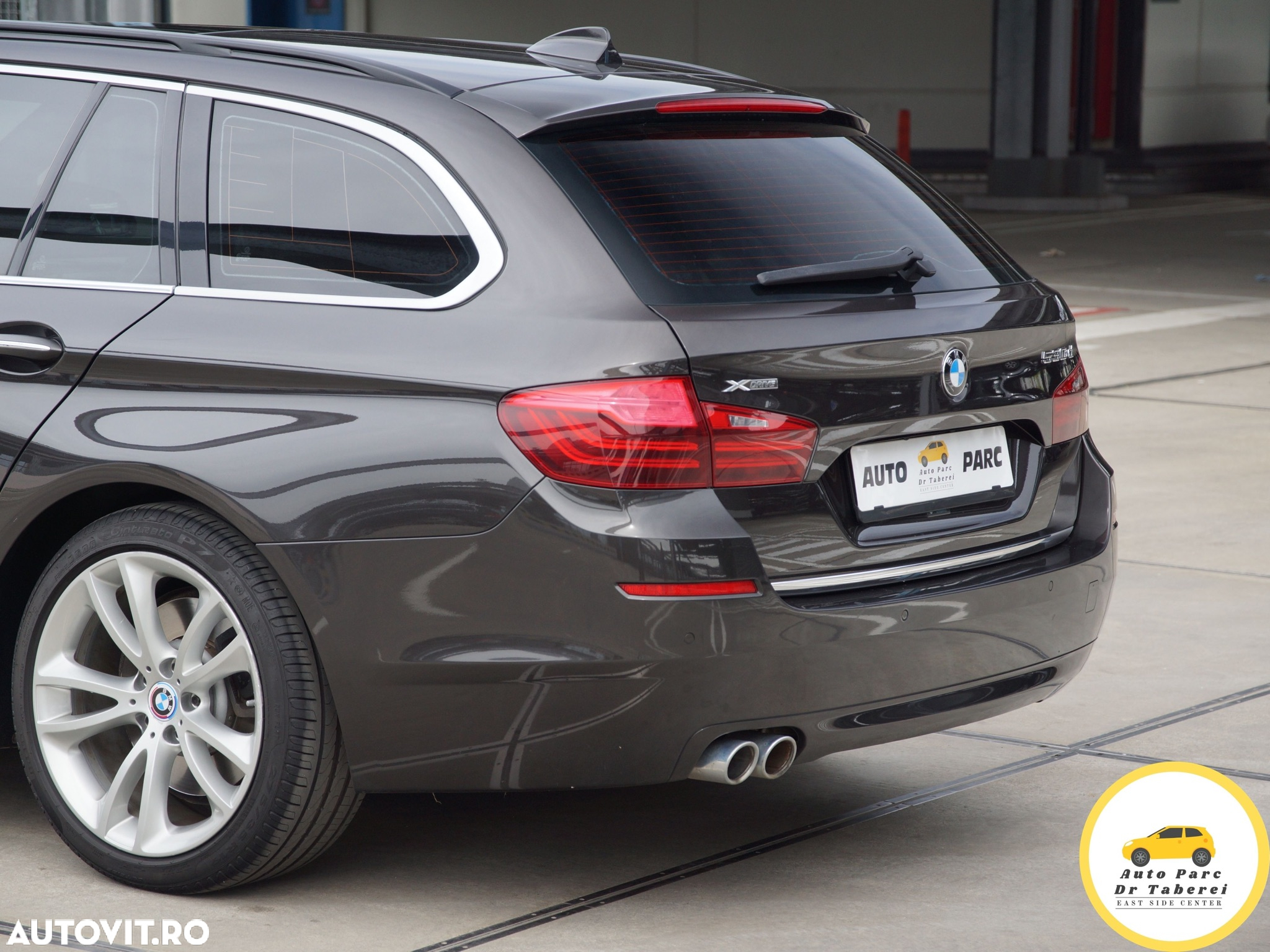 BMW Seria 5 530d xDrive Sport-Aut. Luxury Line - 15