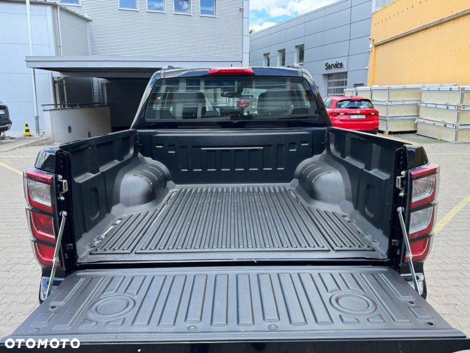 Isuzu D-Max - 5