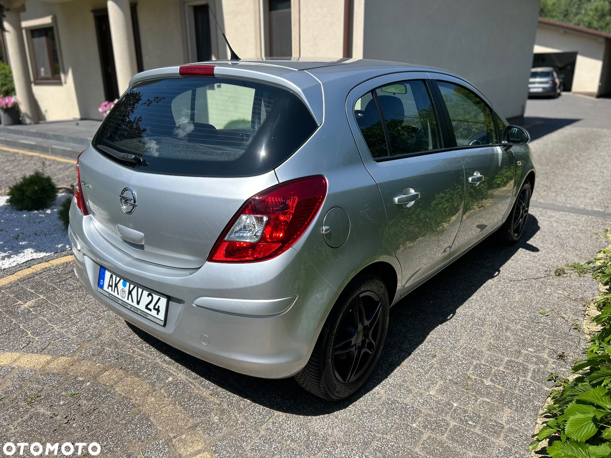 Opel Corsa 1.2 16V Color Edition - 7