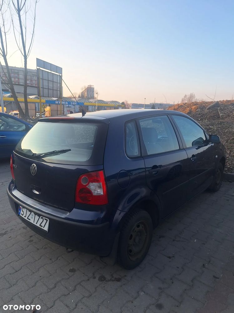 Volkswagen Polo 1.2 Trendline - 2