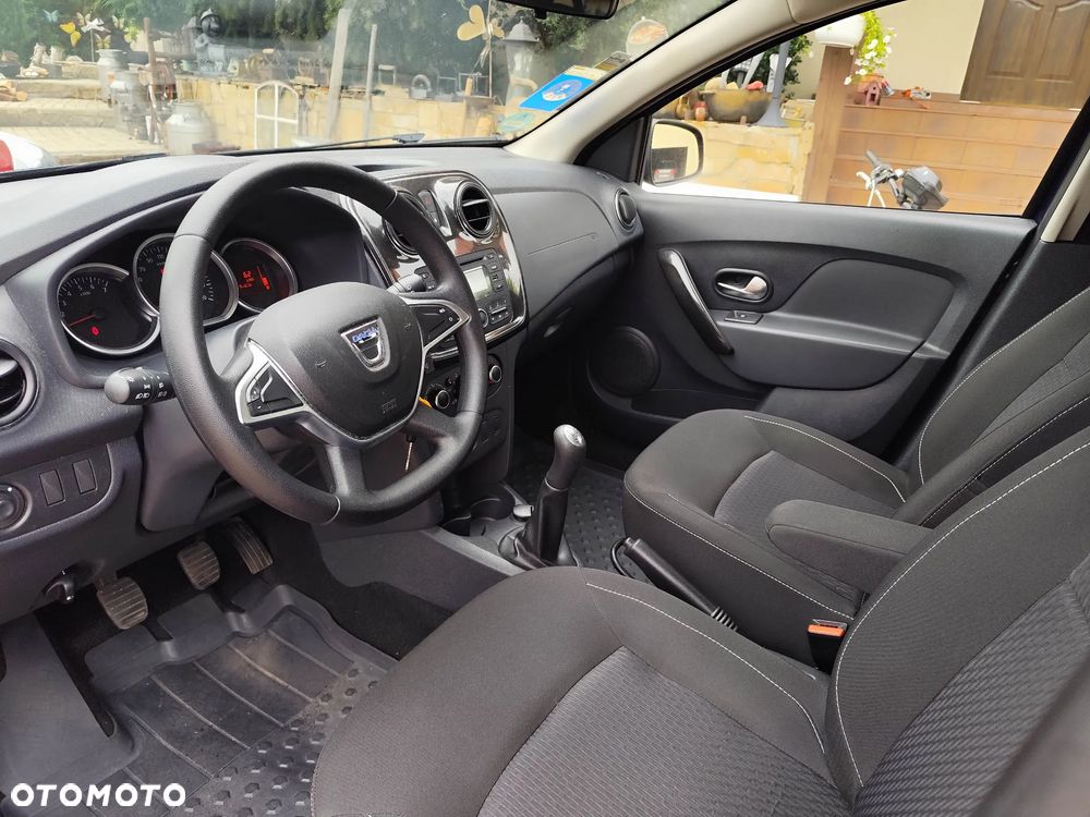 Dacia Sandero SCe 75 Acces - 8