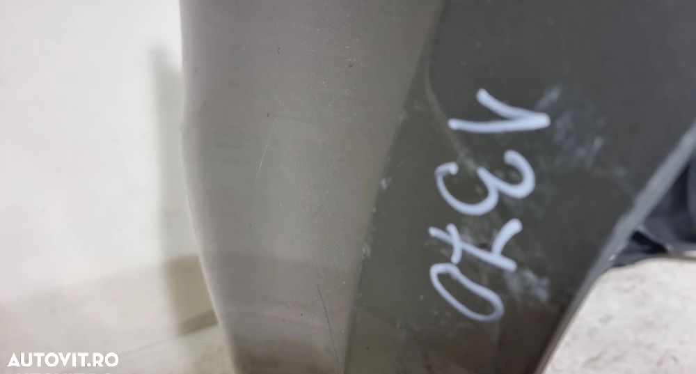 Bara spate Kia Carens , 2013, 2014, 2015, 2016, cod de origine OE 86611-A4000 - 12