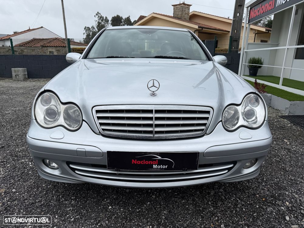 Mercedes-Benz C 200 - 2