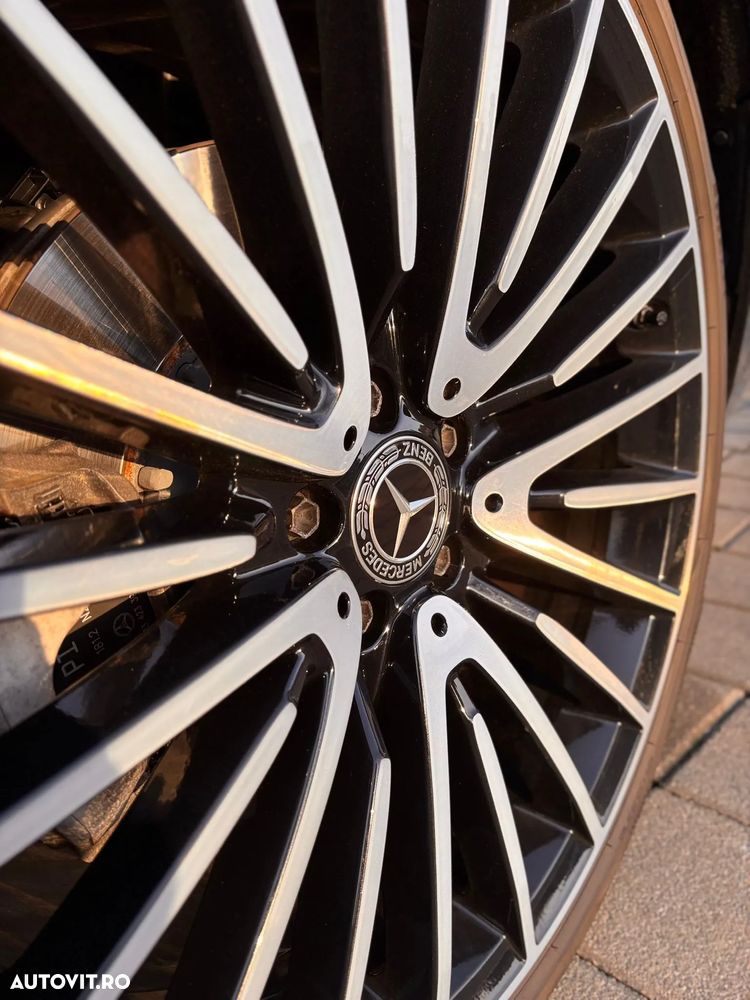 Mercedes-Benz S - 16