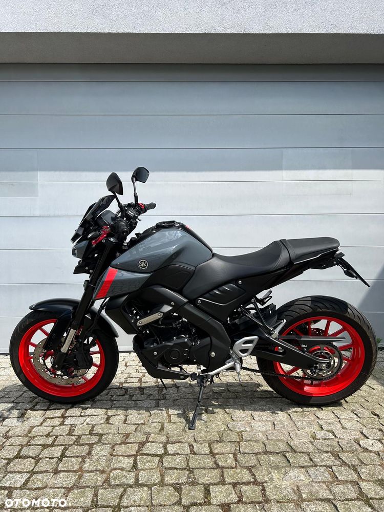 Yamaha MT - 2
