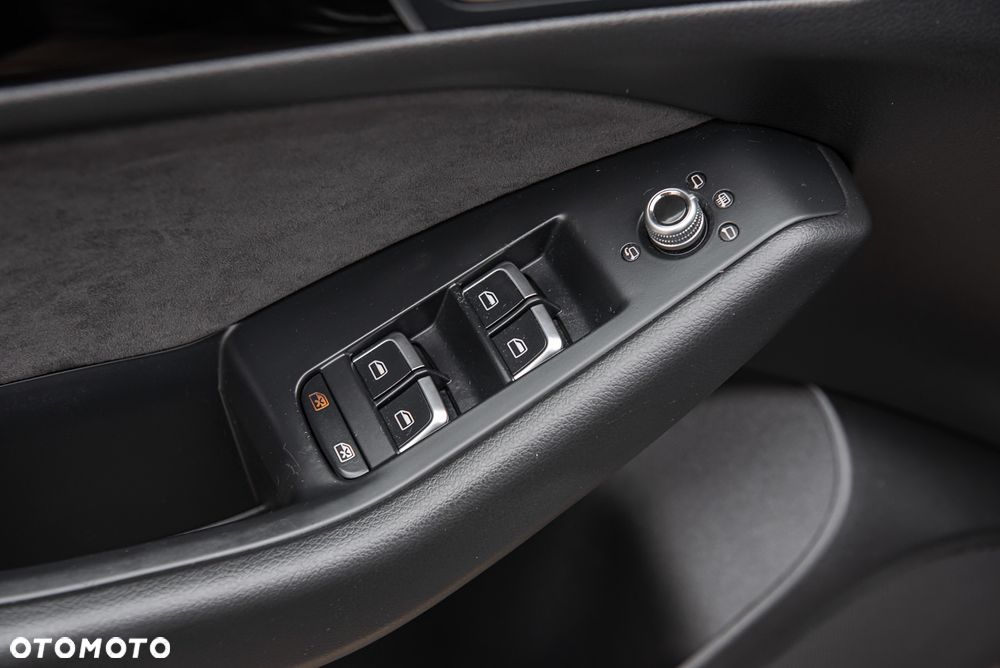 Audi Q5 2.0 TDI Quattro S tronic - 16