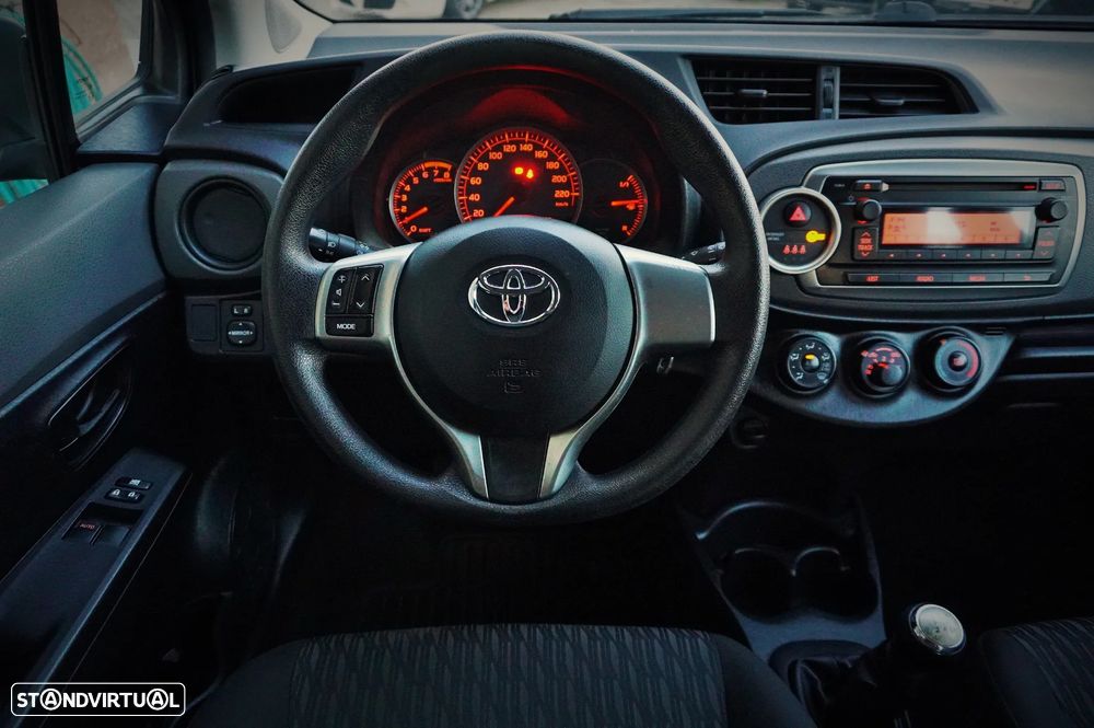 Toyota Yaris 1.0 VVT-i Comfort+AC - 26