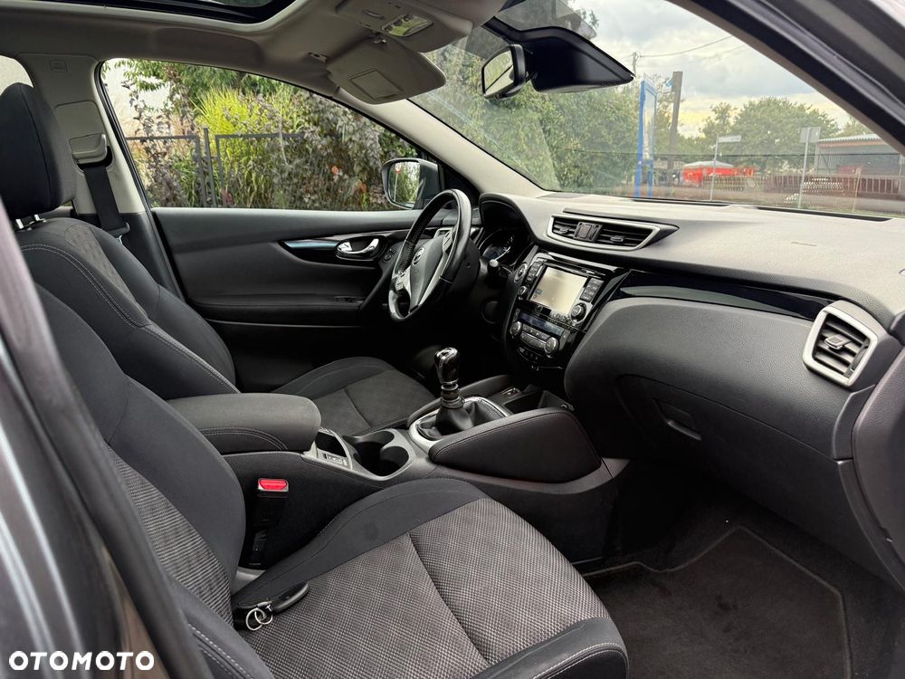Nissan Qashqai 1.5 dCi Tekna - 6