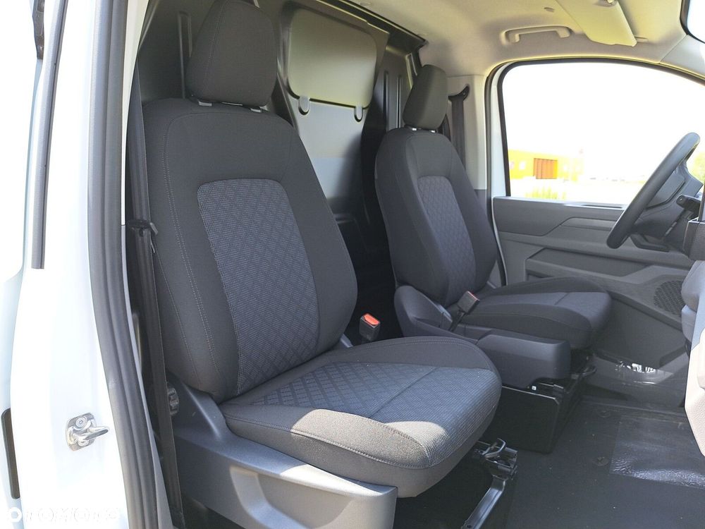 Volkswagen Transporter Furgon, 2,0 l TDI 170 KM / 8-bieg.automatyczna r. o: 3500 mm - 17