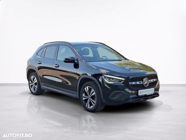 Mercedes-Benz GLA 250 e - 9