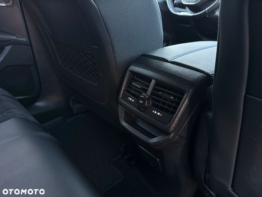 Peugeot 3008 2.0 BlueHDi GT S&S EAT8 - 30