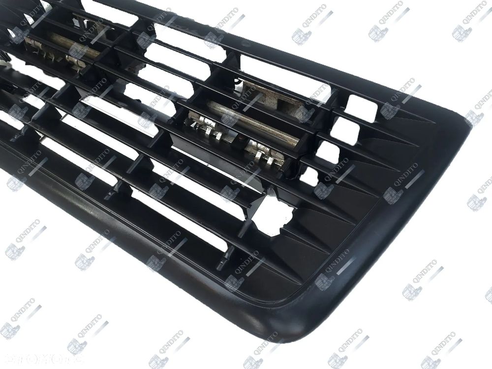 ATRAPA GRILL  DAF XF 95 1312789 1363367 / 1637823 - 2