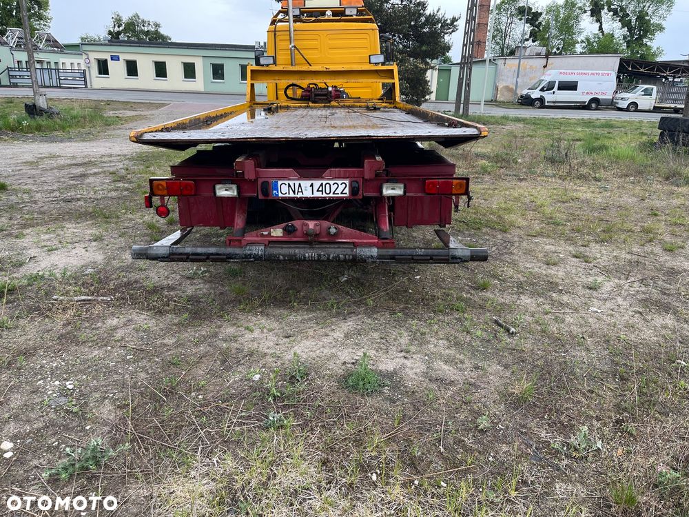 Mercedes-Benz 814 L - 4
