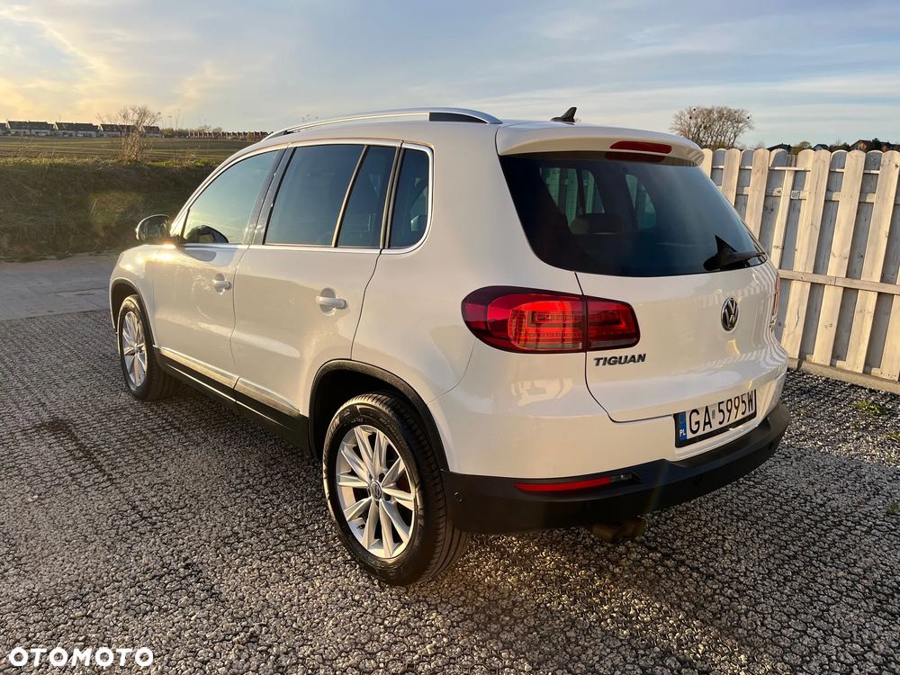 Volkswagen Tiguan 2.0 TDI 4Mot Sport&Style DSG - 4
