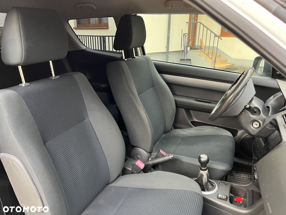 Suzuki Swift 1.3 Club - 16