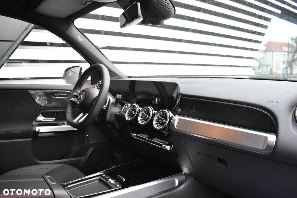 Mercedes-Benz GLB 200 d 4Matic 8G-DCT Edition AMG Line - 19