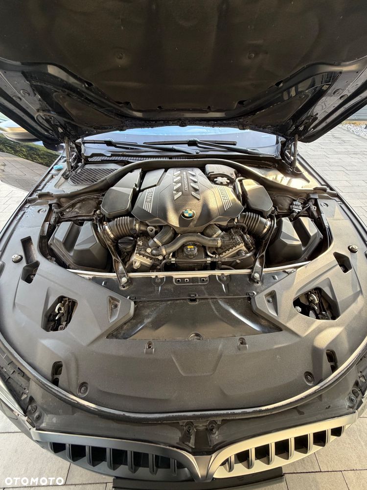 BMW Seria 8 M850i xDrive - 19