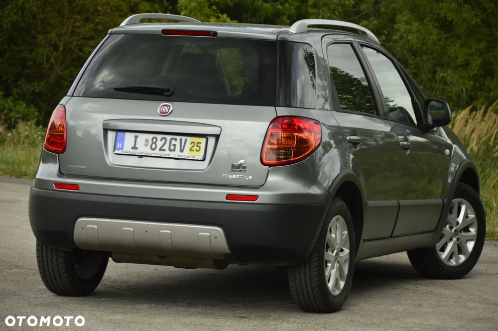 Fiat Sedici 1.6 16V 4x4 Lounge - 11