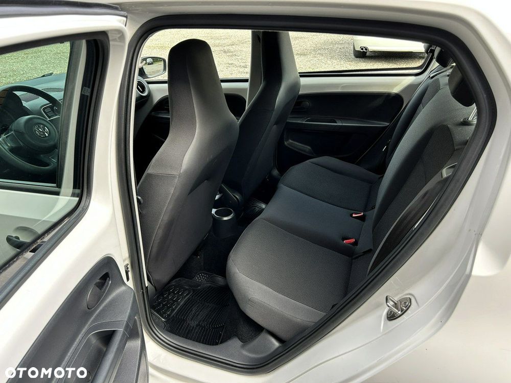 Volkswagen up! 1.0 street EU6 - 21