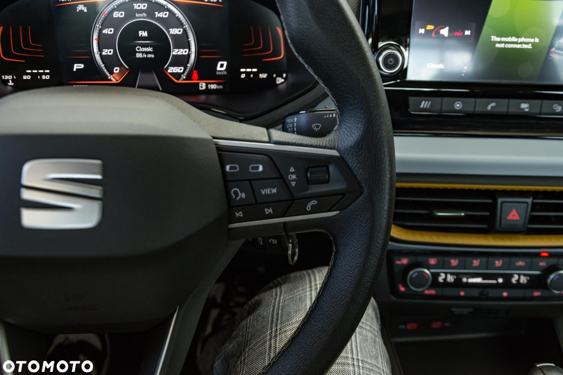 Seat Arona - 16