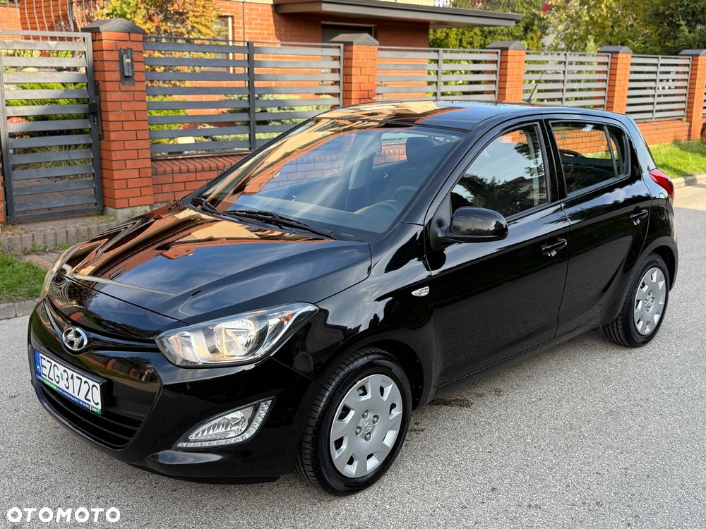 Hyundai i20 1.2 Trend - 8