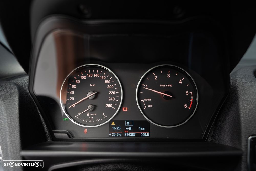 BMW 118 d - 12