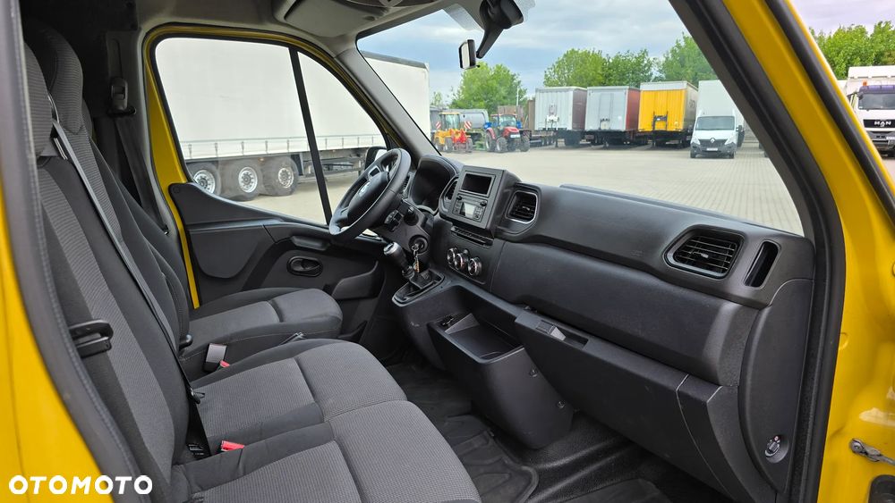 Renault Master - 22