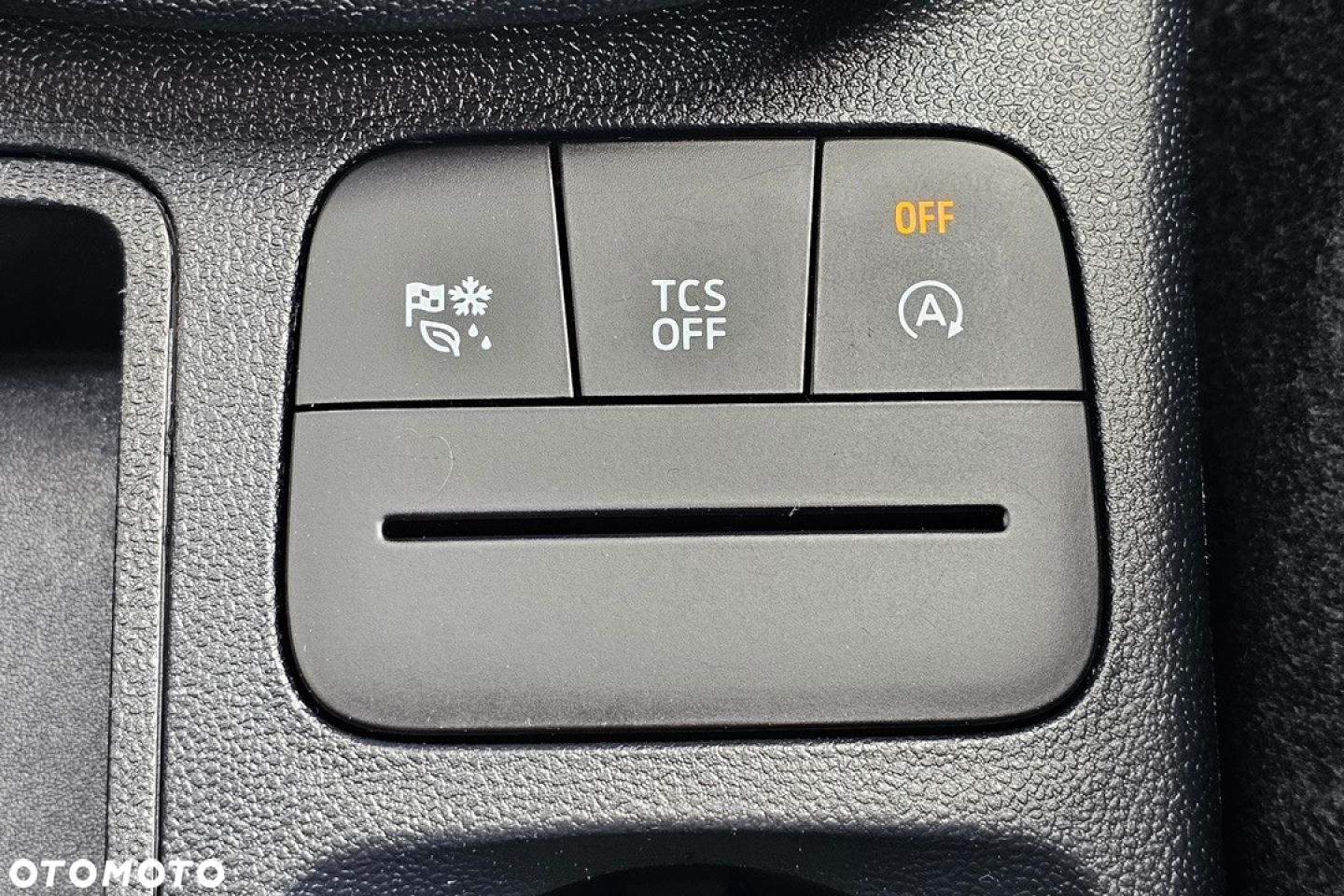Ford Fiesta - 25