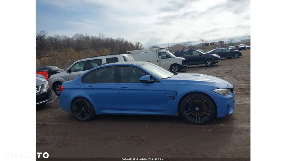 BMW M3 - 4